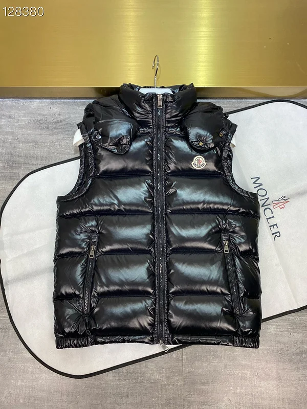 Moncler sz1-6 26yr211